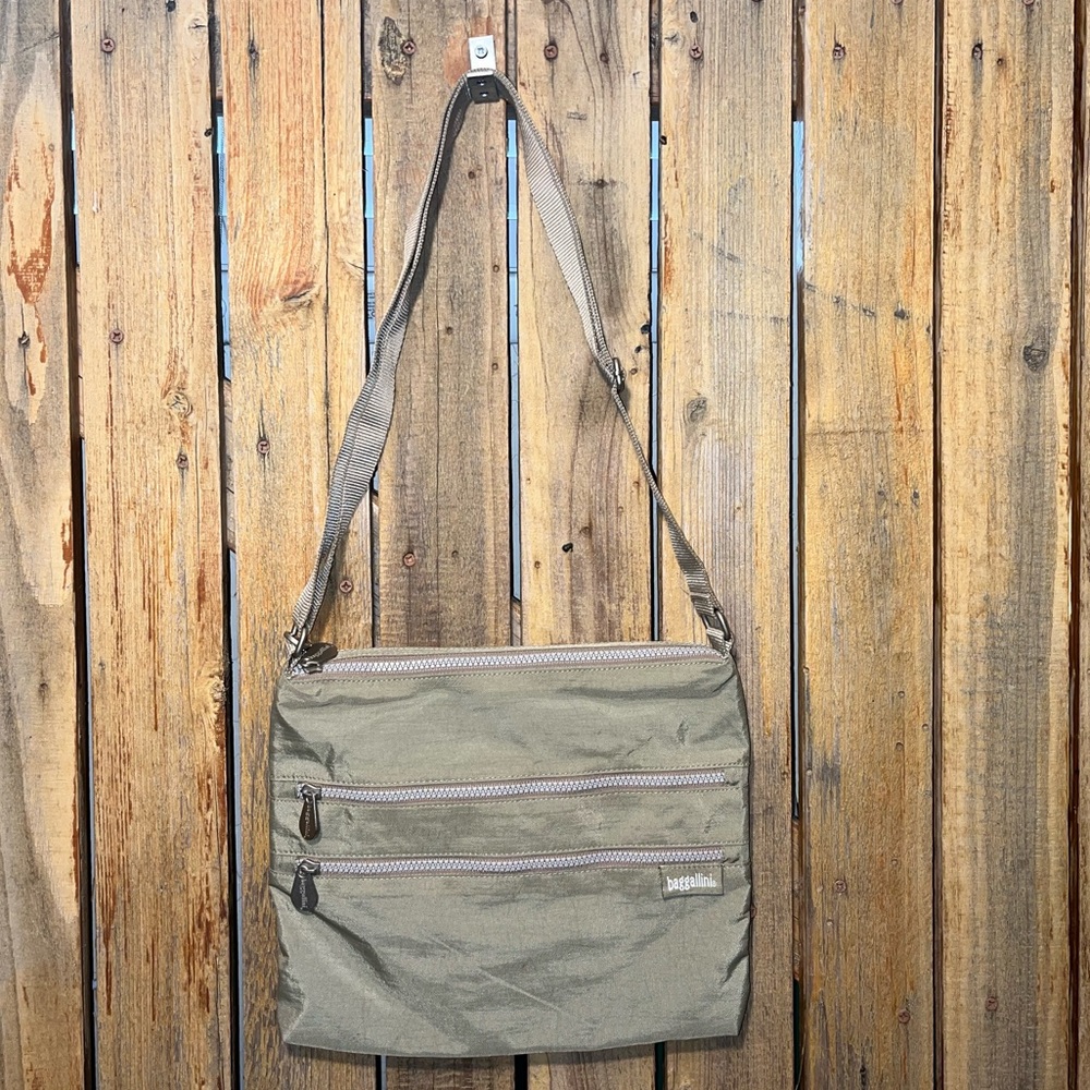 Baggallini Shoulder Bag